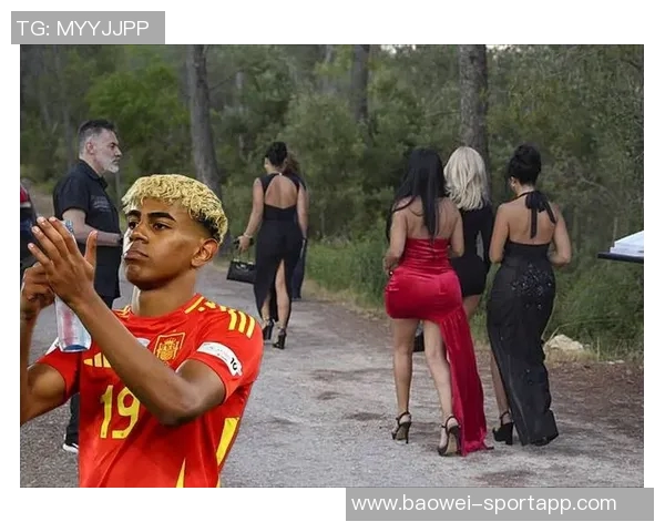 西班牙国家队最新名单公布亚马尔领衔赫伊森拉波尔特入选罗德里因伤缺席