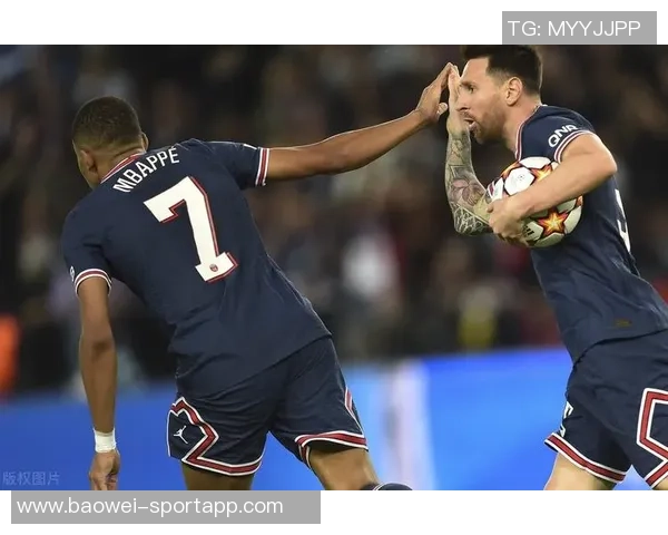 果阿队主场球员通道灯牌损坏严重引发球迷热议