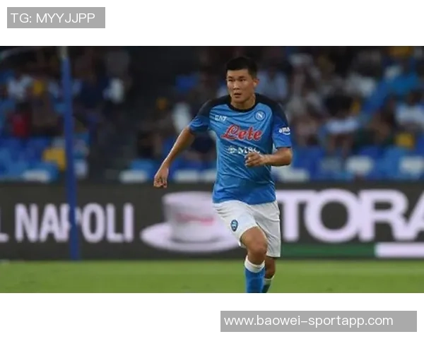 金玟哉铲倒库尼亚引发争议表现不满情绪火气十足